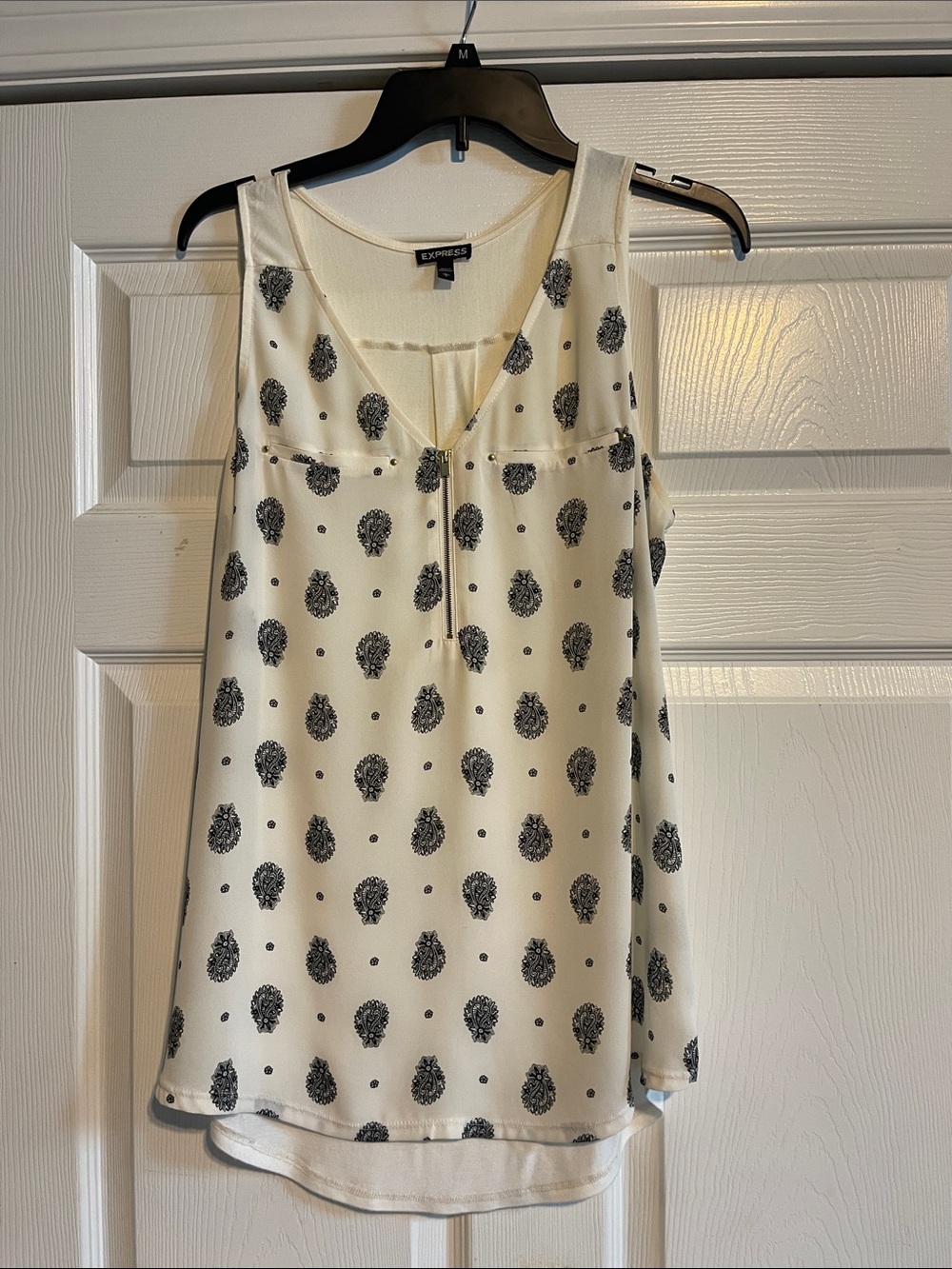 Express Cream Sleeveless Printed silky tank top